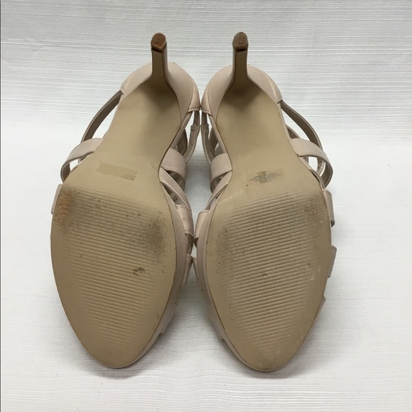 Go with all Marc Fisher Neutral Heels. - Picture 7 of 7